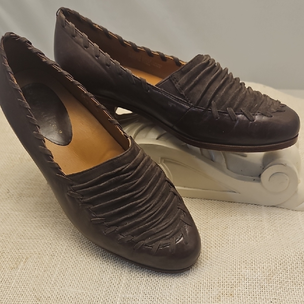 Elegant Brown leather Women's Loafers